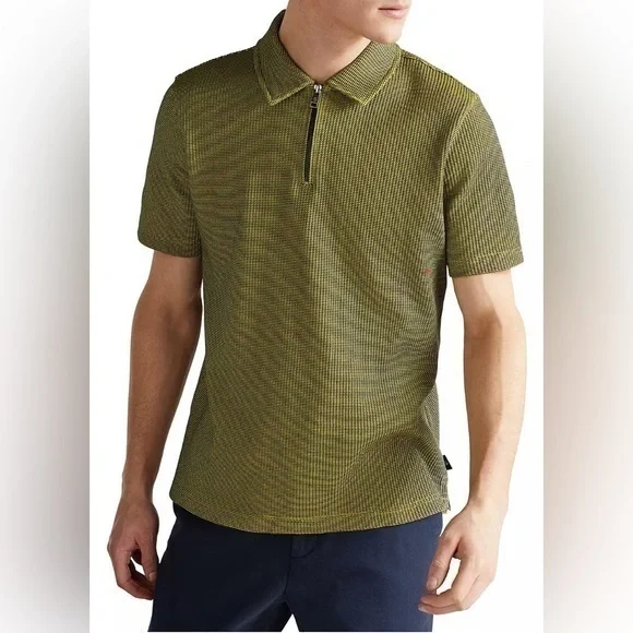 TED BAKER
Backley Textured Zip Polo Shirt Size 4 - Picture 1 of 10